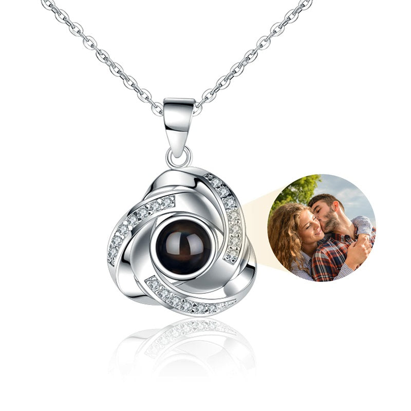 Photo Projection Necklace (Costumizable)
